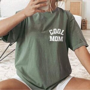 Oversized 'Cool Mom' T-Shirt